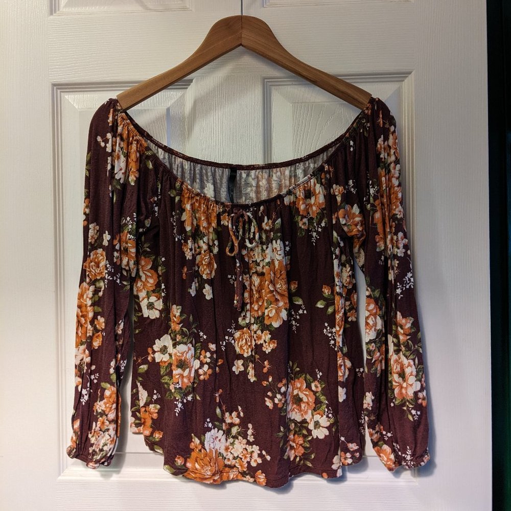 $10!!! Purple Floral Peasant Style Top